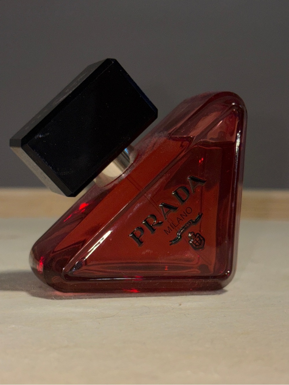 Prada Paradoxe Radical Essence